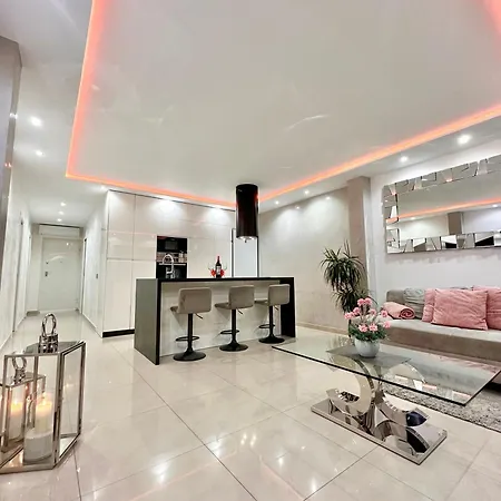 Luxury House Atlantico Private Heated Pool Costa Adeje (Tenerife)