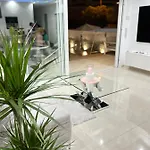 Luxury House Atlantico Private Heated Pool アパート